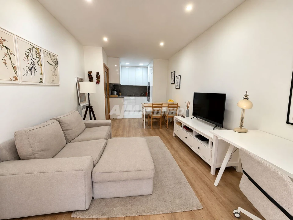 Apartamento T1 para Arrendamento em Paranhos Foto 5