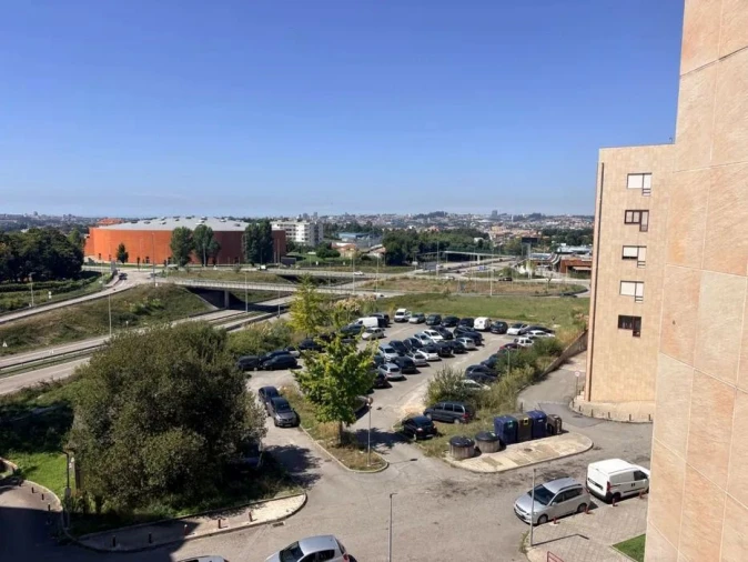 Apartamento T2 para Arrendamento em Gondomar (São Cosme), Valbom e Jovim Foto 10