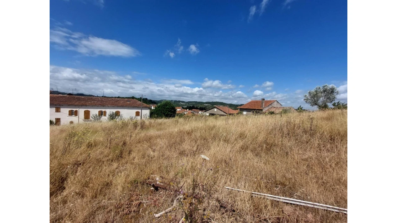 Terreno para Venda em Almalagues Foto 4