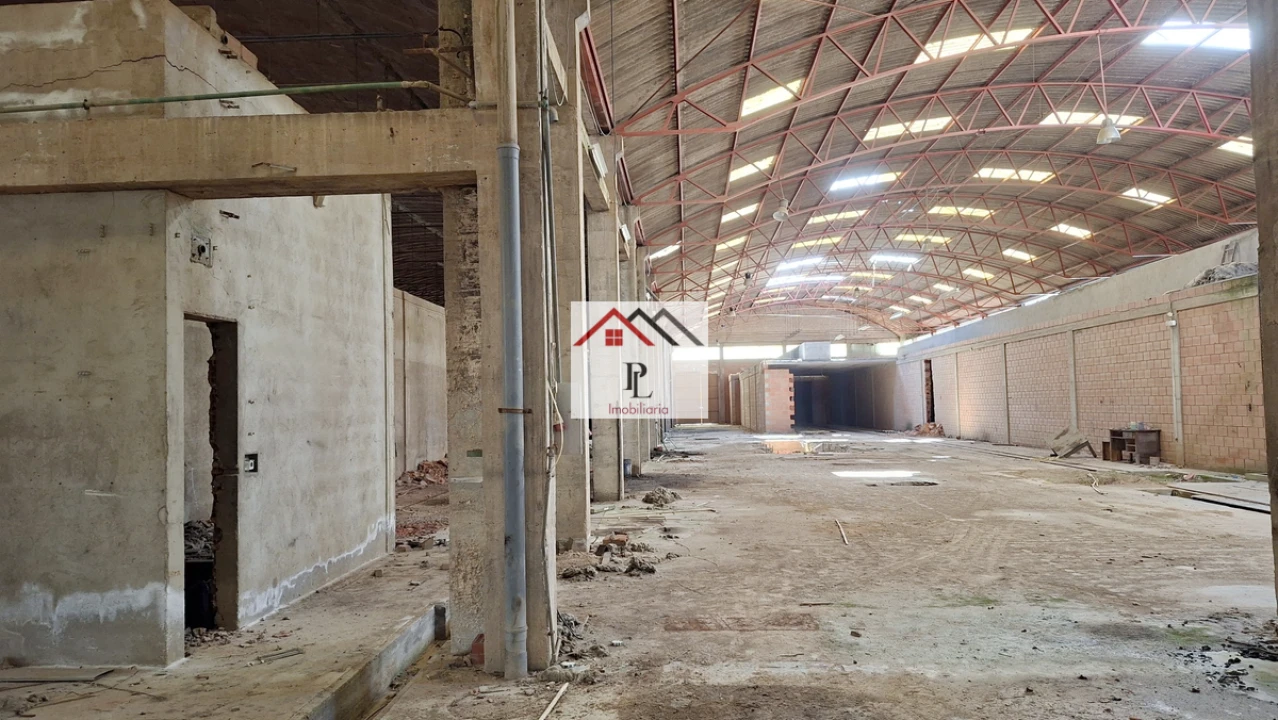 Loja para Venda em Côja e Barril de Alva Foto 4