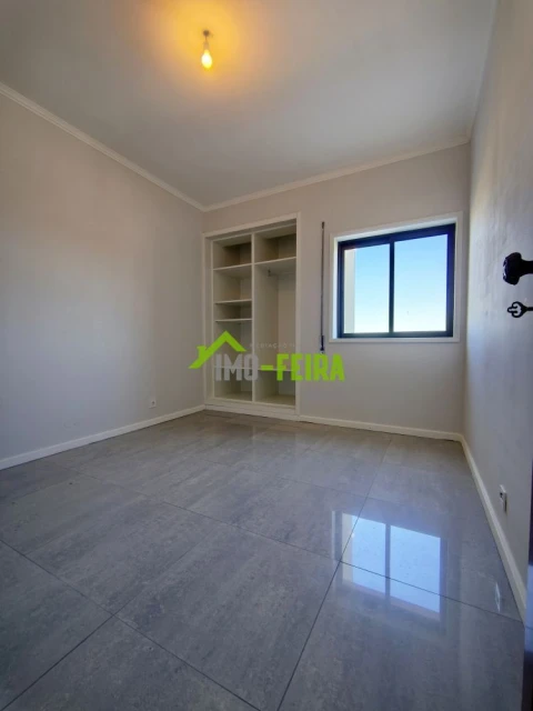 Apartamento T3 para Venda em Paços de Brandão