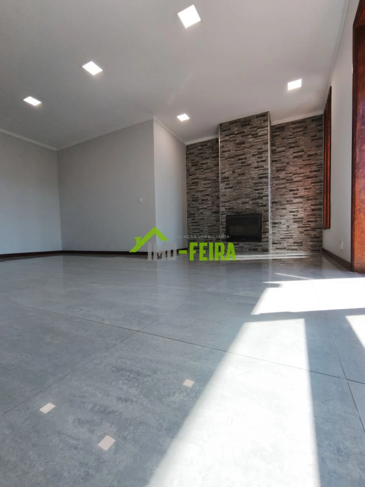 Apartamento T3 para Venda em Paços de Brandão Foto 24