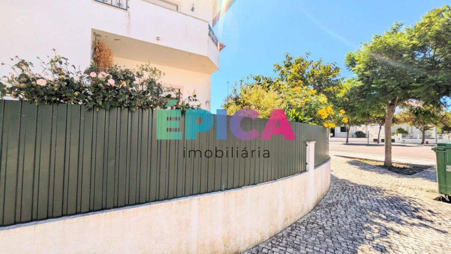 Moradia T5 para Venda em São João Baptista Foto 57