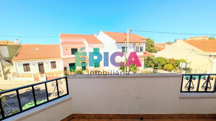 Moradia T5 para Venda em São João Baptista Foto 41