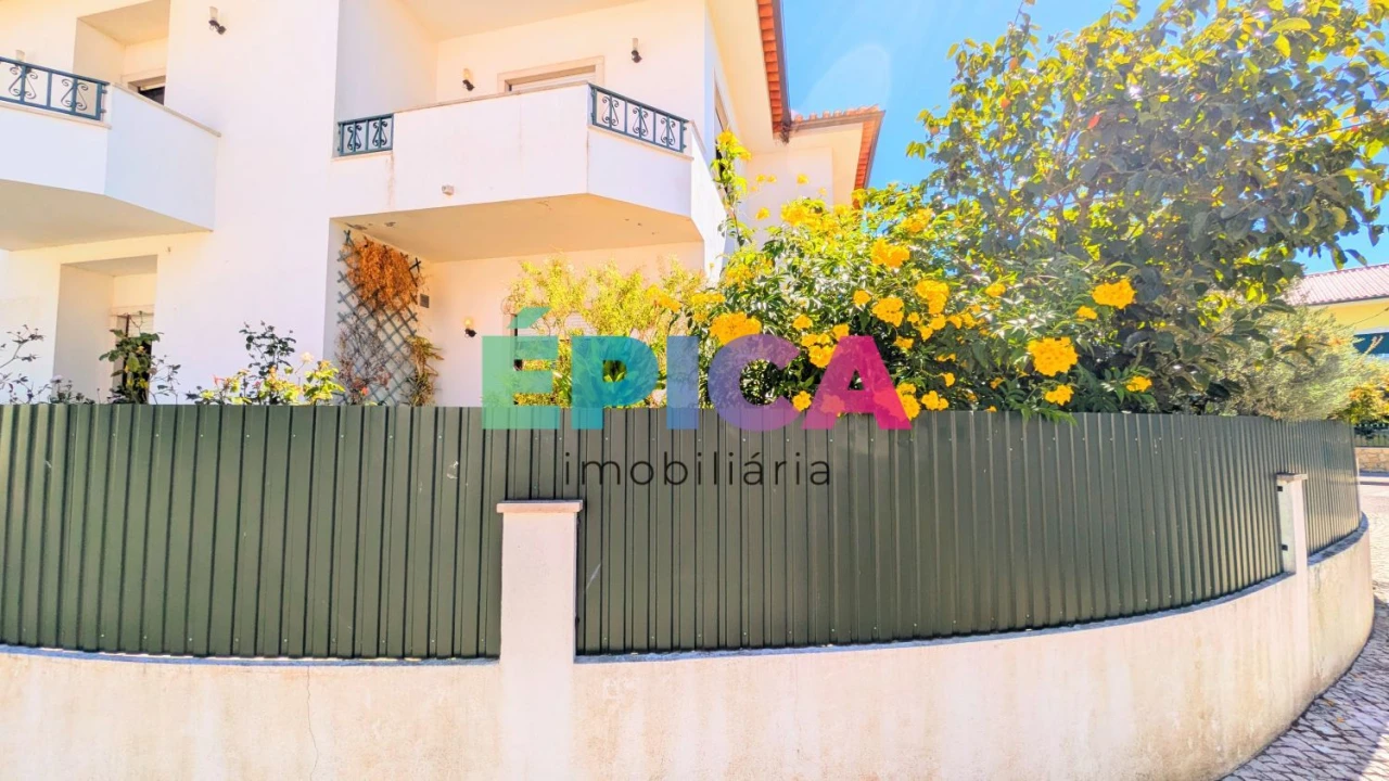 Moradia T5 para Venda em São João Baptista Foto 55