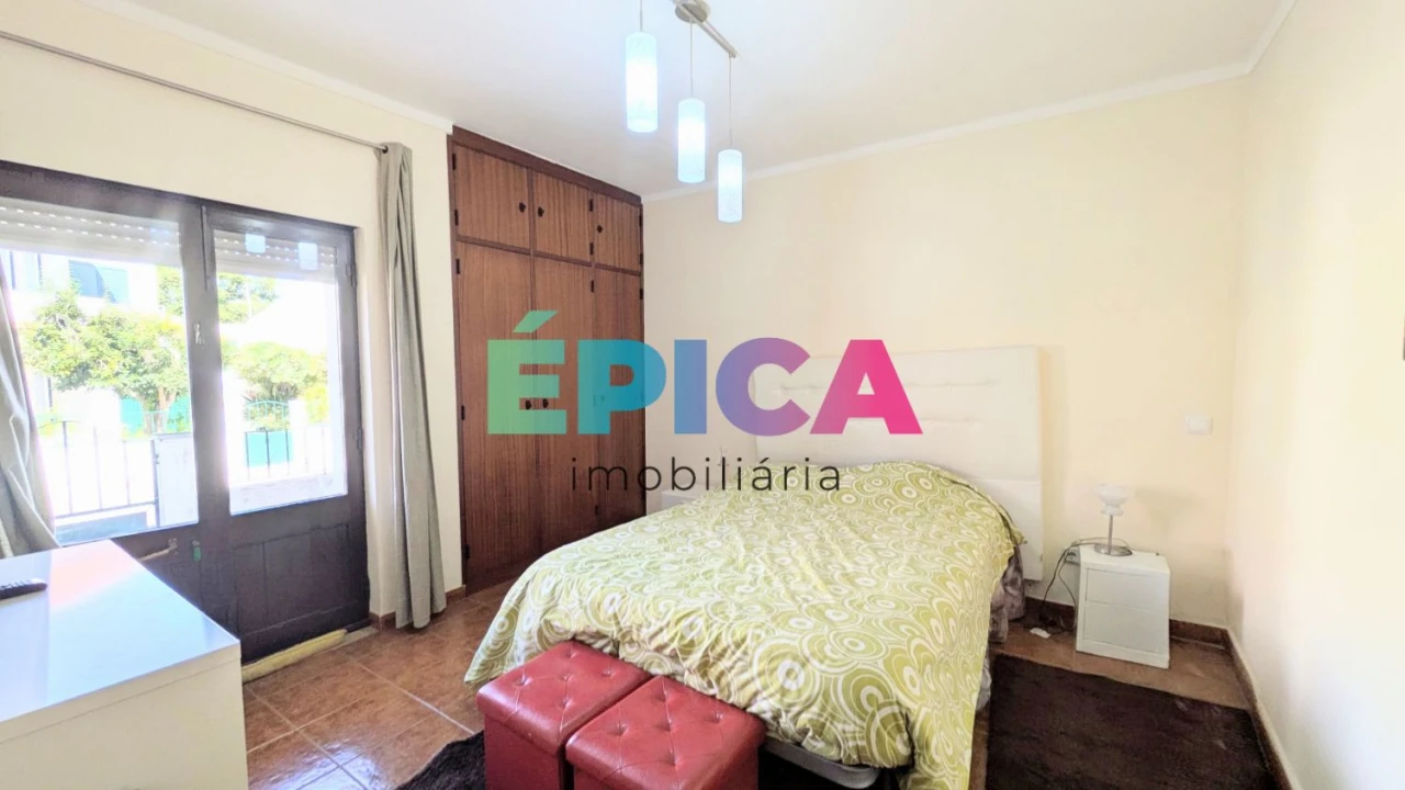 Moradia T5 para Venda em São João Baptista Foto 25
