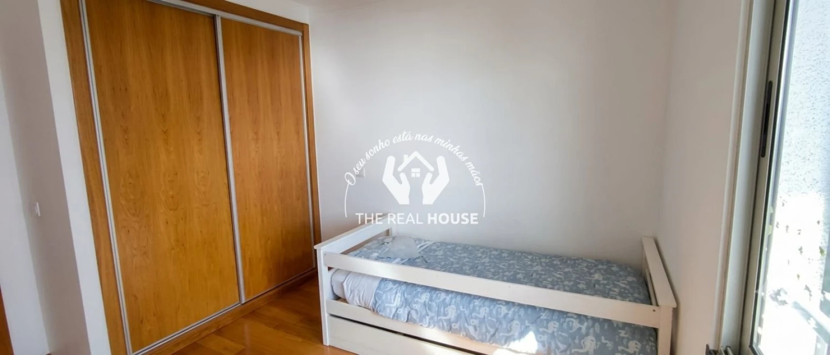 Apartamento T2 para Venda em Caniço Foto 11