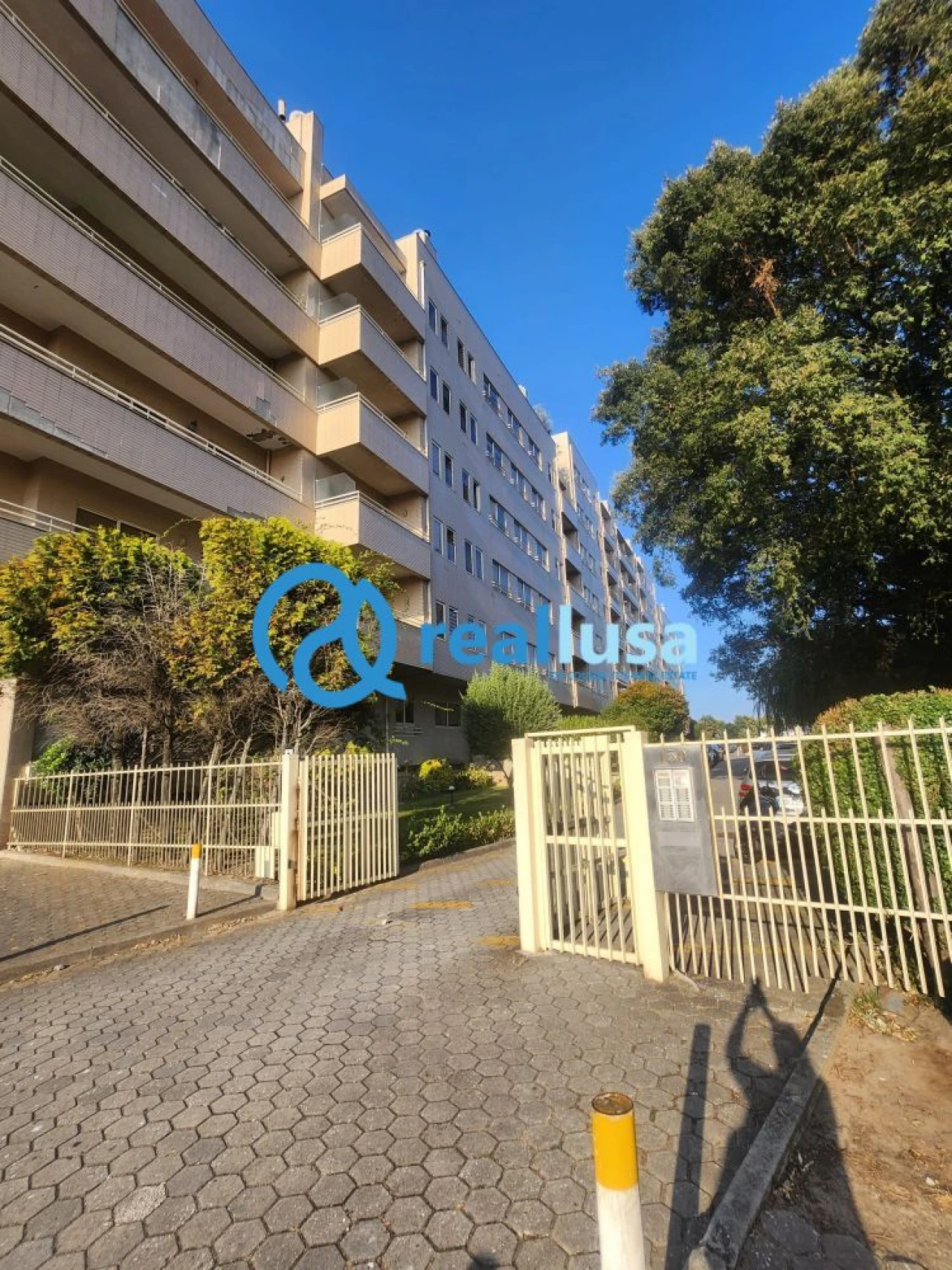 Apartamento T1 para Venda em Mafamude e Vilar do Paraíso Foto 14