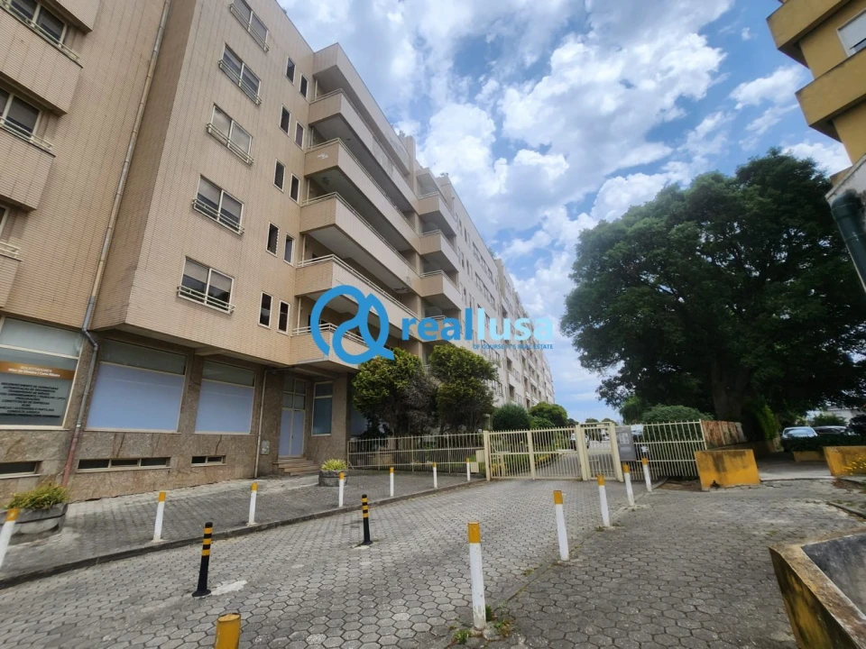 Apartamento T1 para Venda em Mafamude e Vilar do Paraíso Foto 15