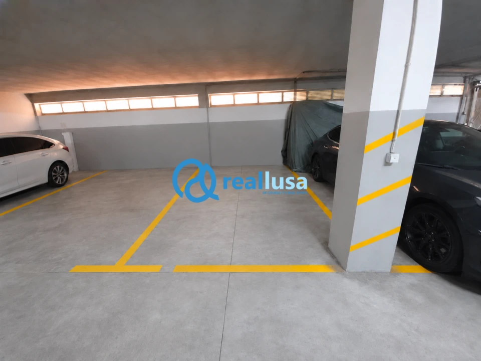 Apartamento T1 para Venda em Mafamude e Vilar do Paraíso Foto 11