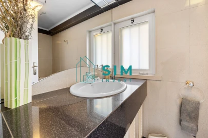 Moradia T3 para Venda em Sesimbra (Castelo)