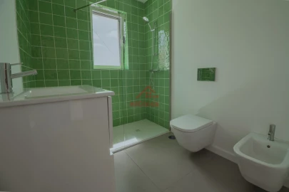 Apartamento T1 para Venda em Azueira e Sobral da Abelheira