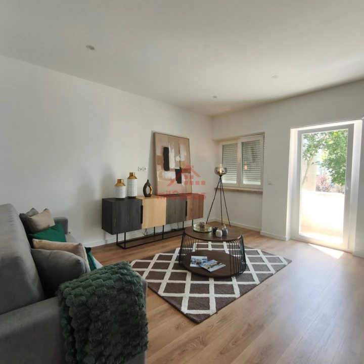 Apartamento T3 para Venda em Benfica Foto 20