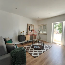 Apartamento T3 para Venda em Benfica