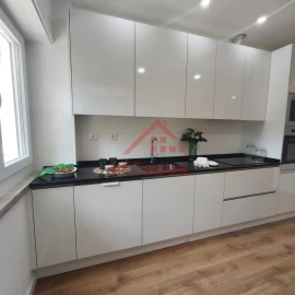 Apartamento T3 para Venda em Benfica