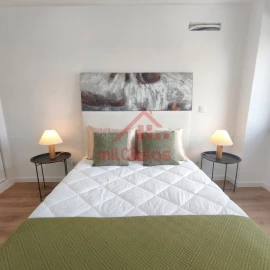 Apartamento T3 para Venda em Benfica