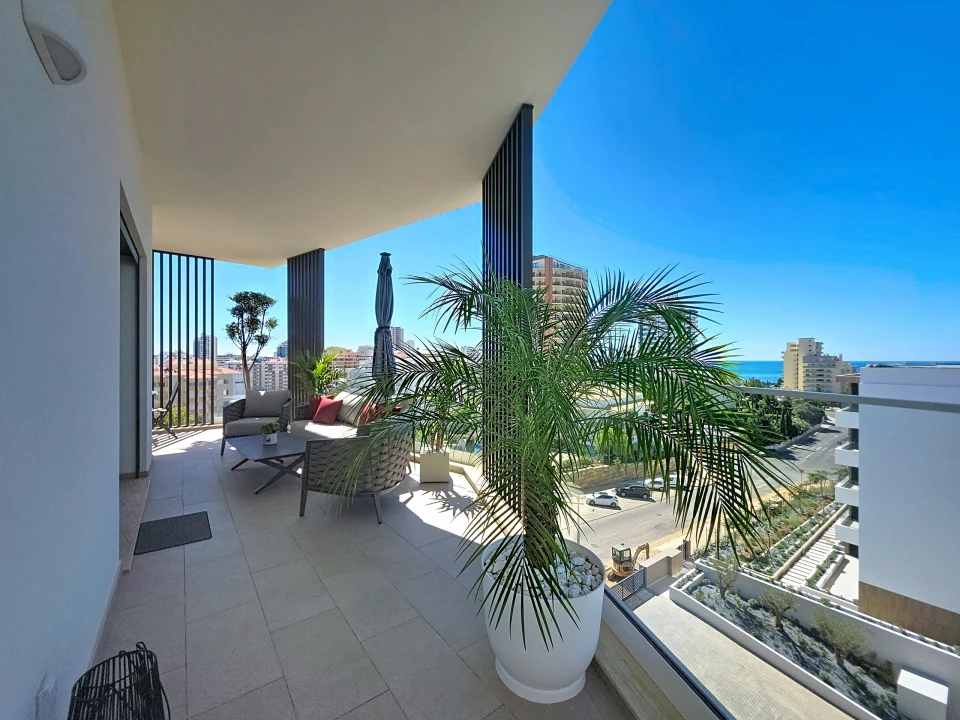 Apartamento T3 para Venda em Portimão Foto 4