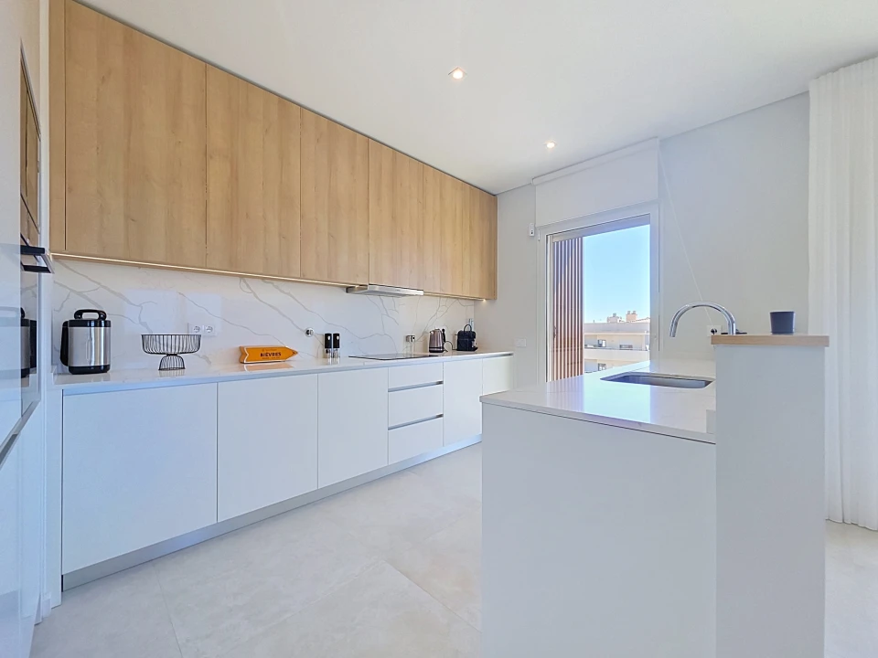 Apartamento T3 para Venda em Portimão Foto 13