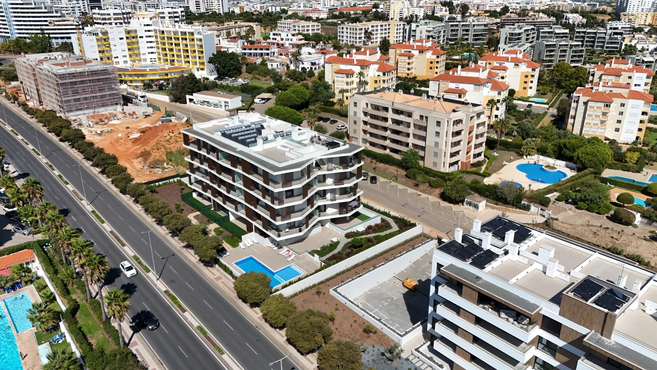 Apartamento T3 para Venda em Portimão Foto 48