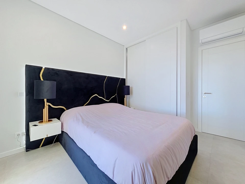 Apartamento T3 para Venda em Portimão Foto 23