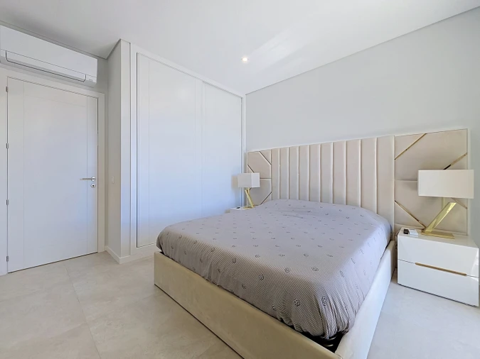 Apartamento T3 para Venda em Portimão Foto 19