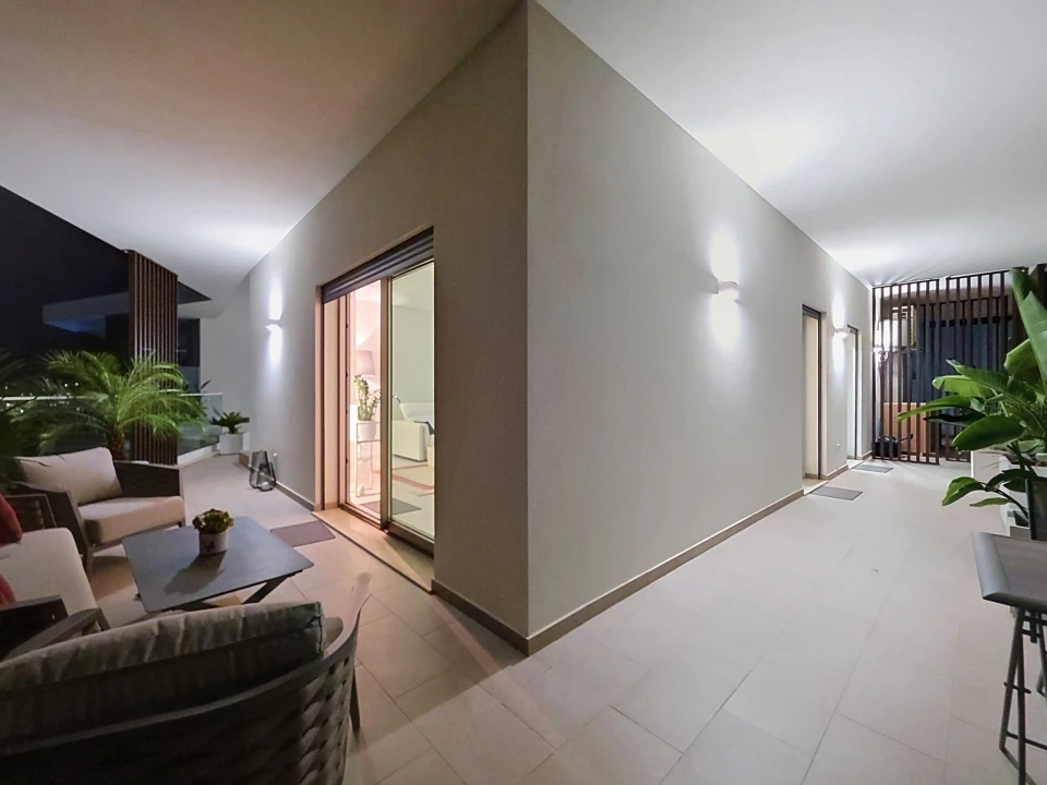 Apartamento T3 para Venda em Portimão Foto 61