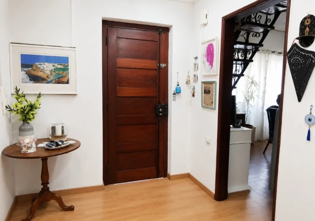 Moradia T3 para Venda em São Domingos de Rana Foto 35