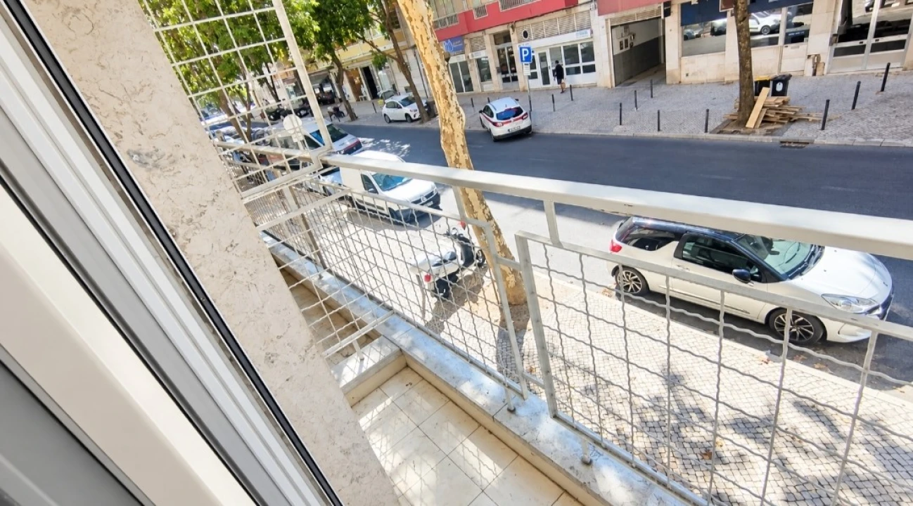 Apartamento T2 para Venda em Benfica Foto 17