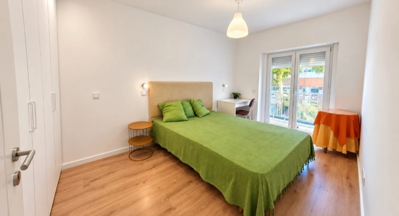 Apartamento T2 para Venda em Benfica Foto 18