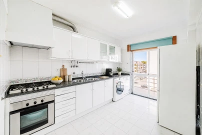 Apartamento T2 para Venda em Rio de Mouro