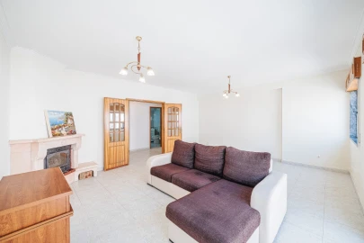 Apartamento T2 para Venda em Rio de Mouro