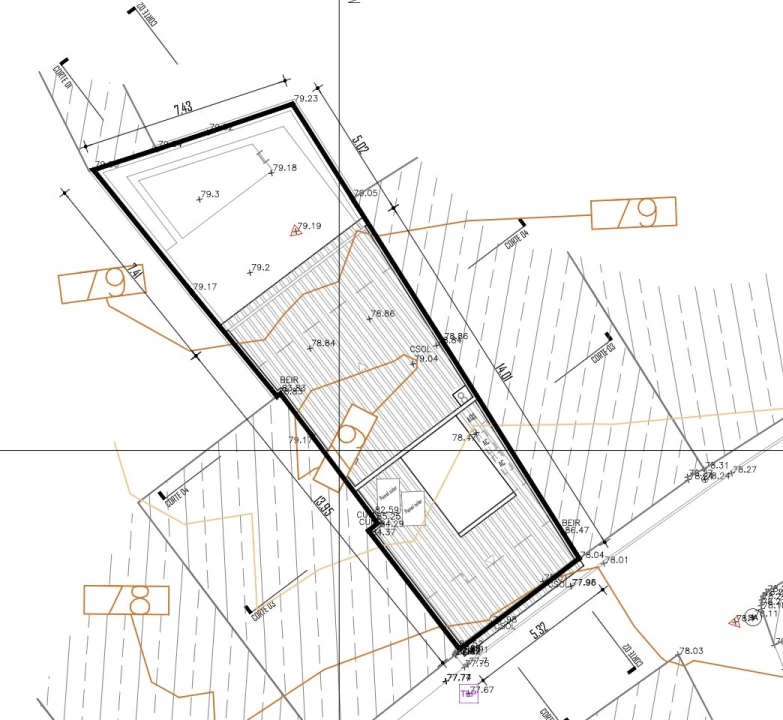 Moradia T1 para Venda em Luz Planta 4
