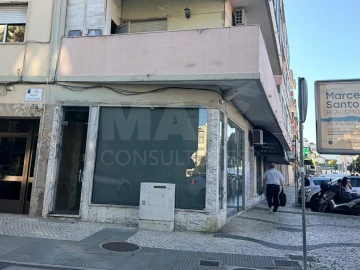 Loja para Arrendamento em Alverca do Ribatejo e Sobralinho
