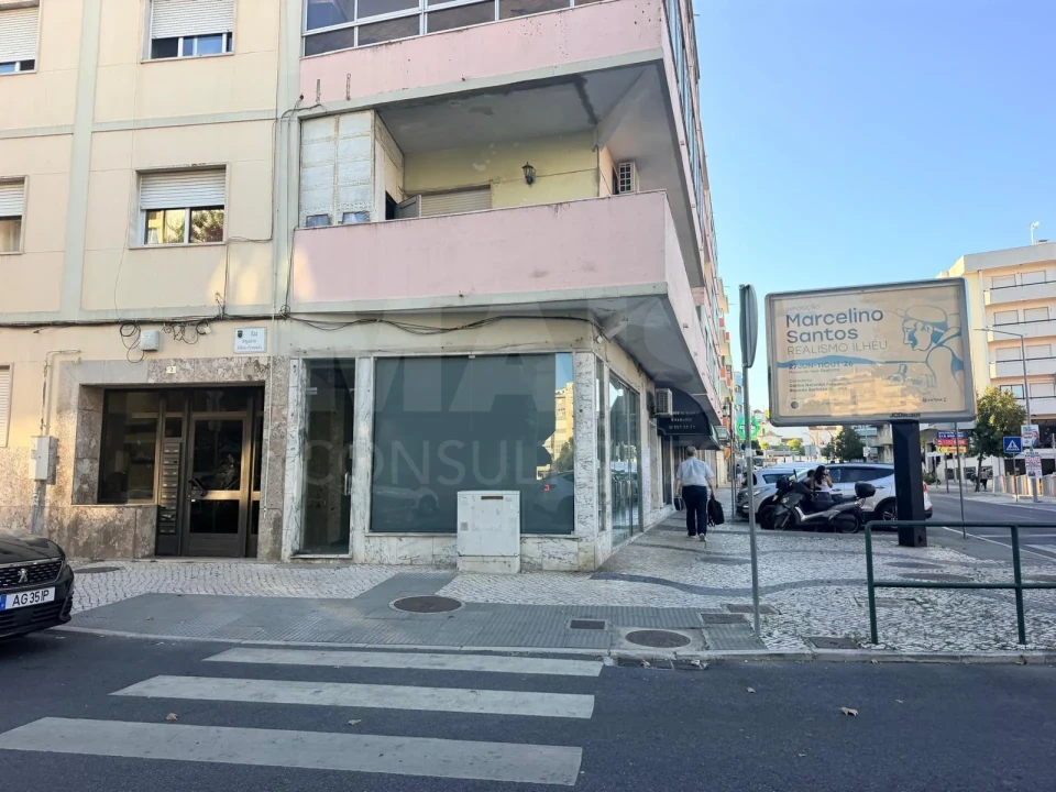Loja para Arrendamento em Alverca do Ribatejo e Sobralinho Foto 3