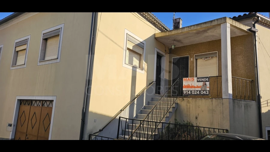 Moradia T3 para Venda em Pero Viseu
