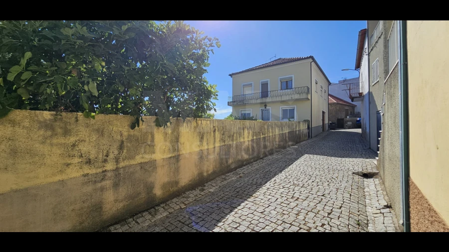 Moradia T3 para Venda em Pero Viseu