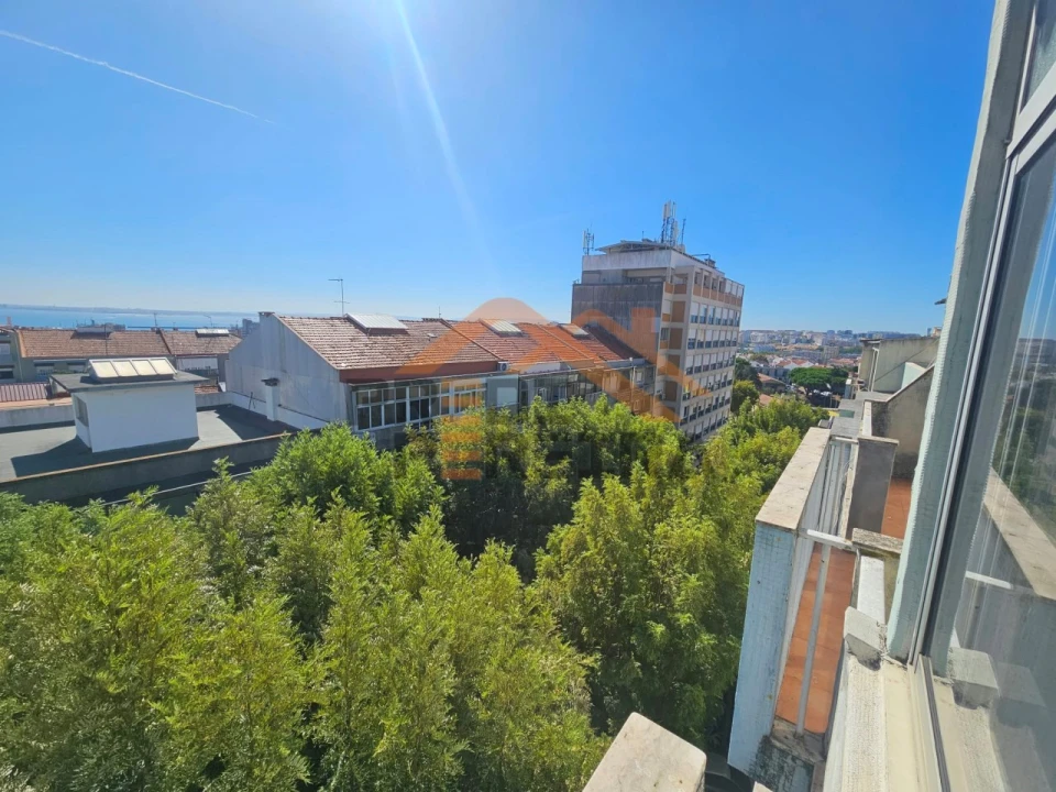 Apartamento T1 para Venda em Almada, Cova da Piedade, Pragal e Cacilhas Foto 28