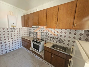 Apartamento T1 para Venda em Almada, Cova da Piedade, Pragal e Cacilhas