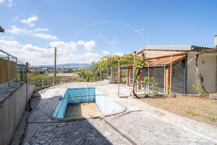 Moradia T3 para Venda em Salvador e Santo Aleixo de Além-Tâmega Foto 16
