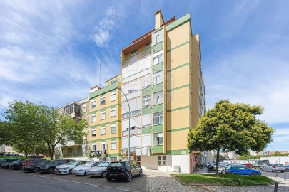 Apartamento T1 para Venda em Águas Livres