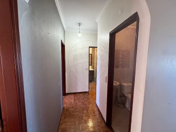 Apartamento T2 para Venda em Marvila, Ribeira Santarém, São Salvador, São Nicolau