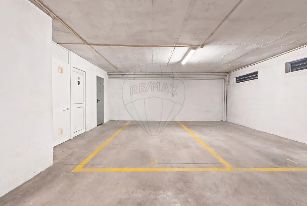 Apartamento T3 para Venda em Quinta do Anjo Foto 9