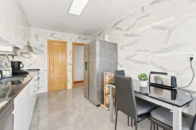Apartamento T3 para Venda em Quinta do Anjo