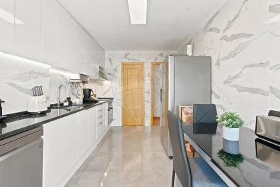 Apartamento T3 para Venda em Quinta do Anjo