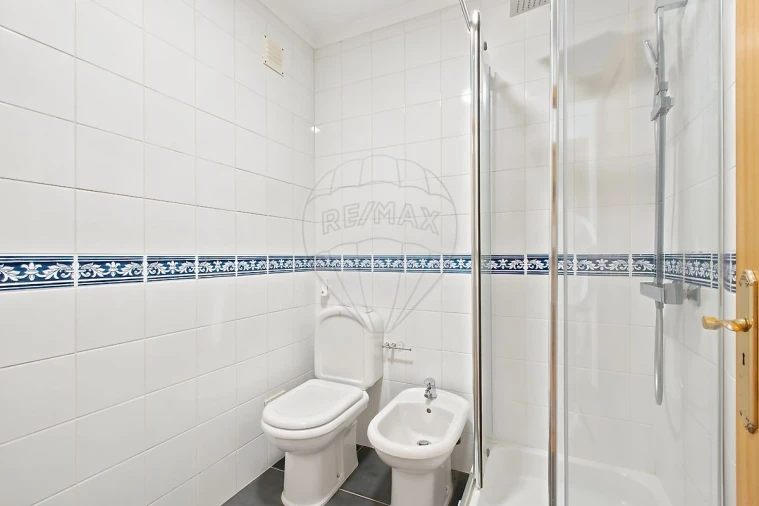 Apartamento T3 para Venda em Quinta do Anjo Foto 2