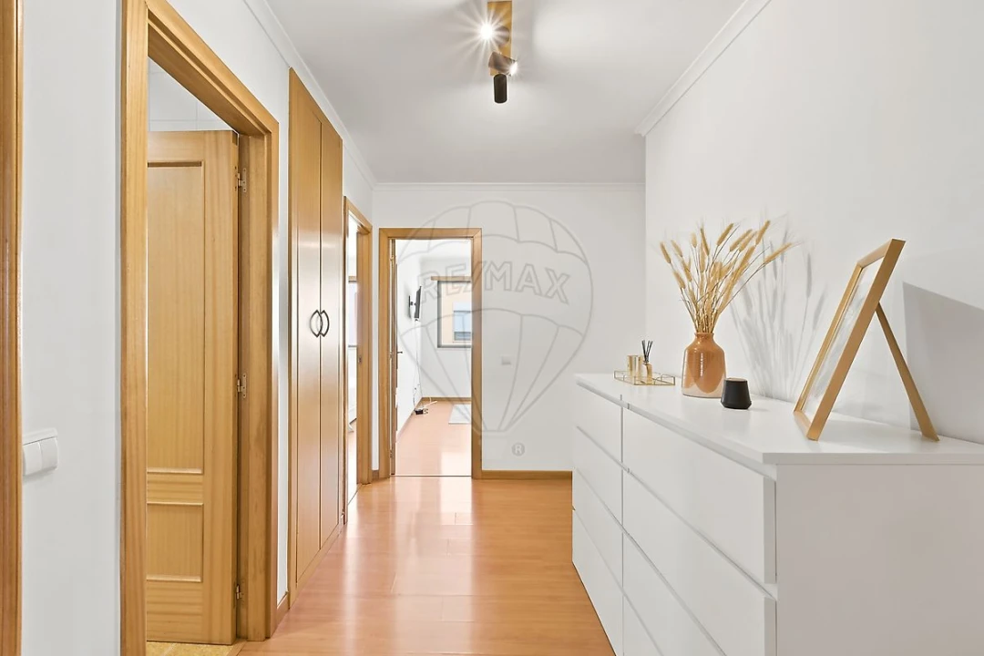 Apartamento T3 para Venda em Quinta do Anjo Foto 21