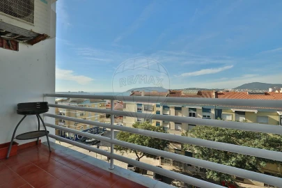 Apartamento T2 para Arrendamento em Setubal (São Sebastião)