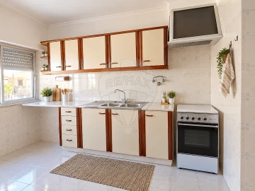 Apartamento T2 para Venda em Algueirão-Mem Martins