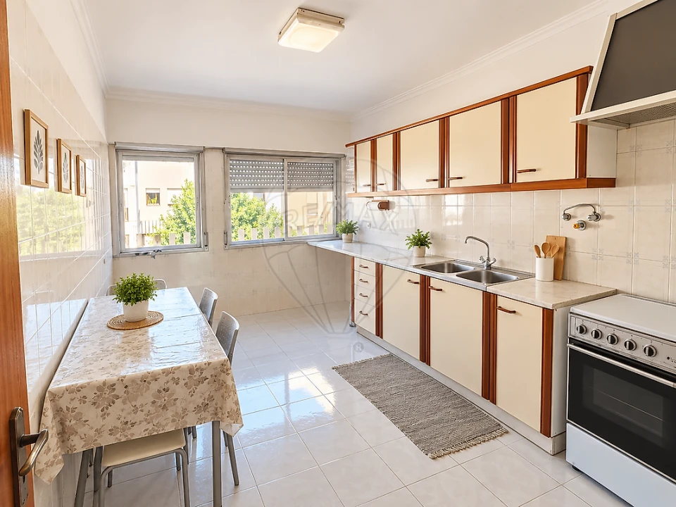 Apartamento T2 para Venda em Algueirão-Mem Martins Foto 6