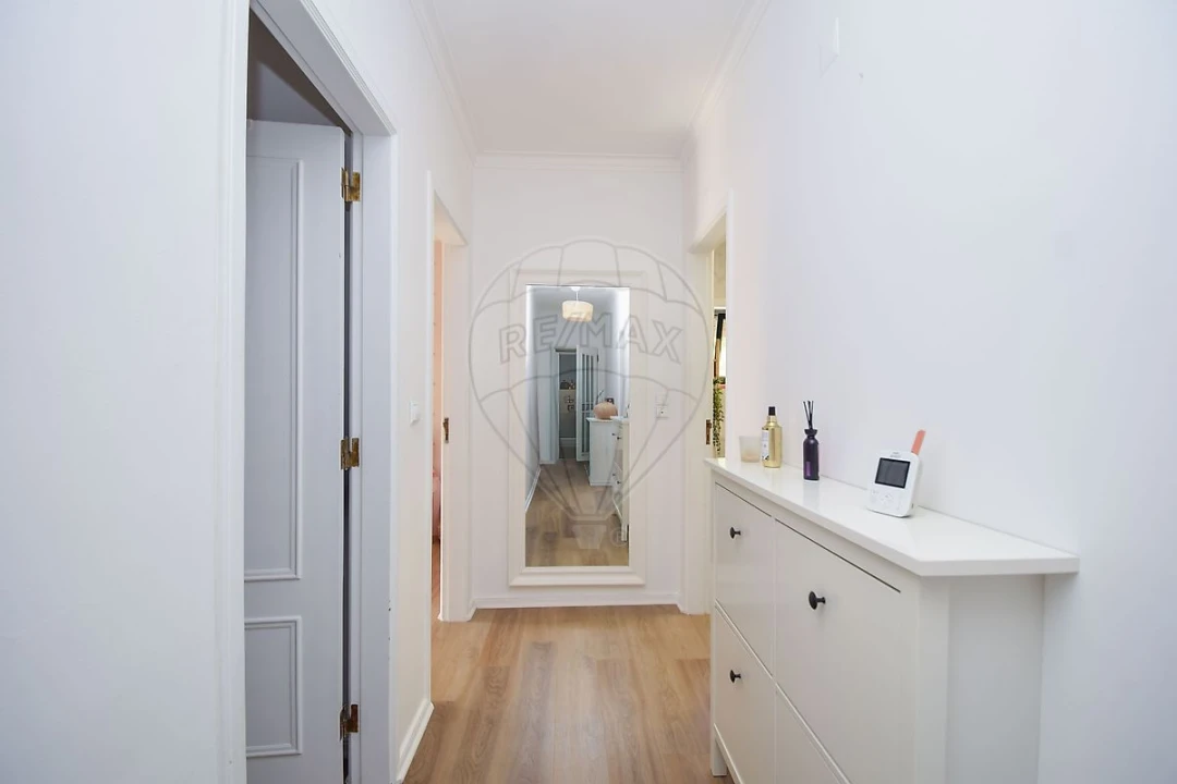 Apartamento T2 para Venda em Cacém e São Marcos Foto 12